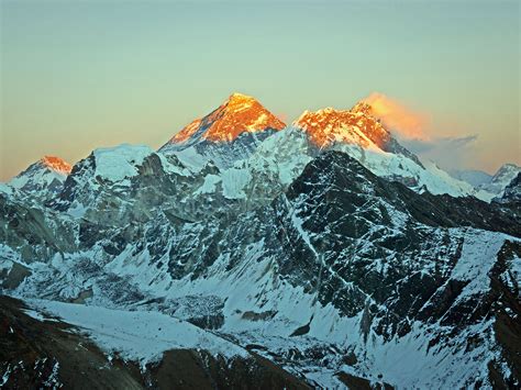 The High Mountain .
